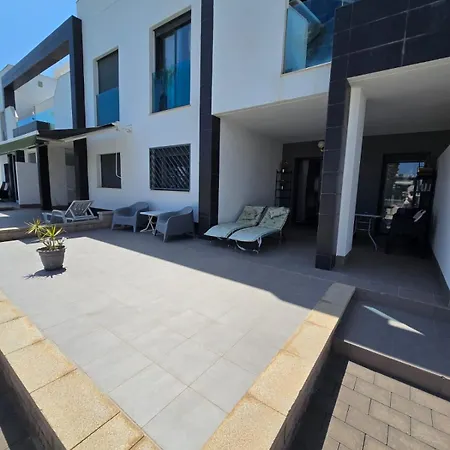 Sunny Ground Floor Opposite The Swimming Pool Orihuela