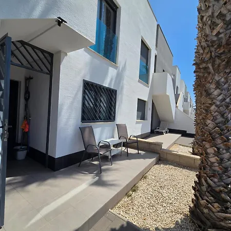 Sunny Ground Floor Opposite The Swimming Pool * Orihuela