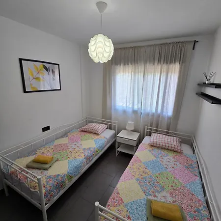 Apartment Sunny Ground Floor Opposite The Swimming Pool *